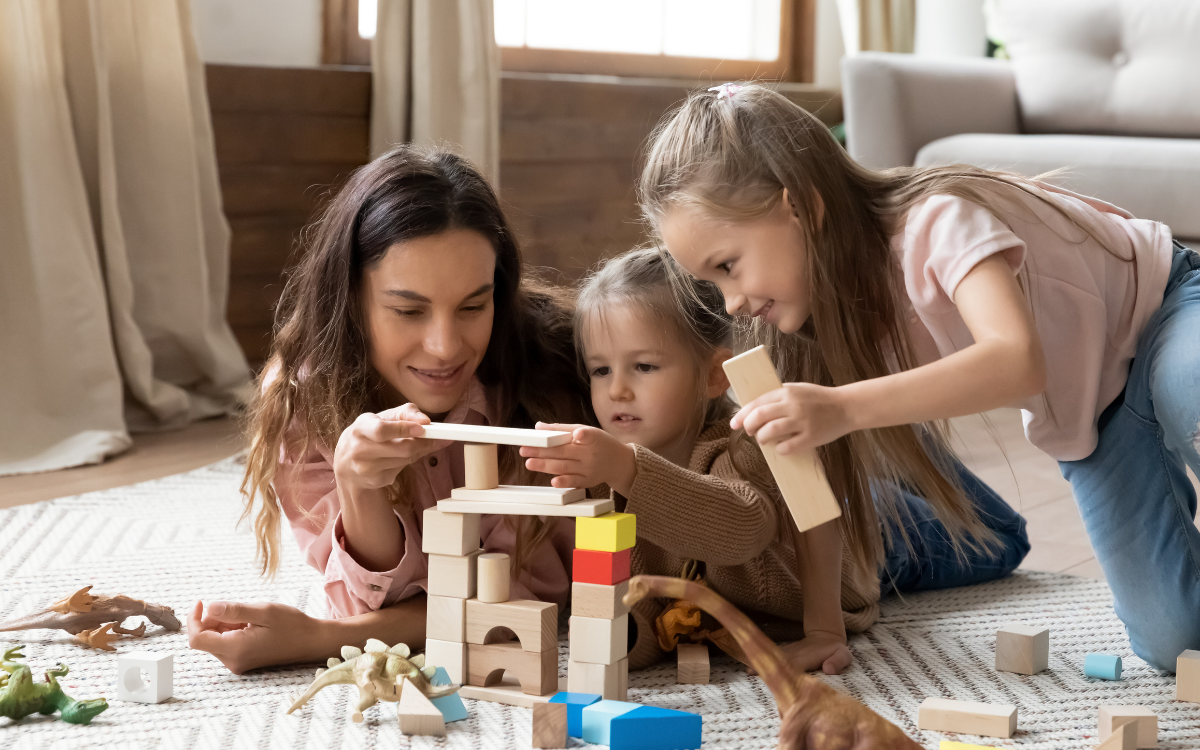 İstanbul Çocuk Bakıcısı