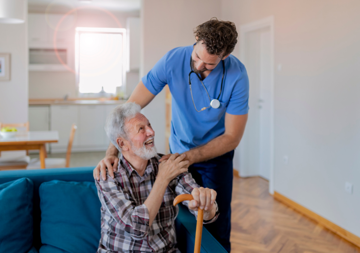 İstanbul Yaşlı Bakıcısı